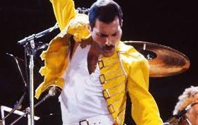 Freddie-Mercury-01